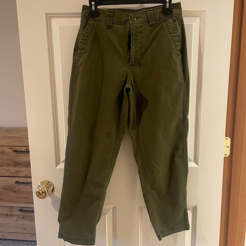 Old Navy Olive Green Chino Pants